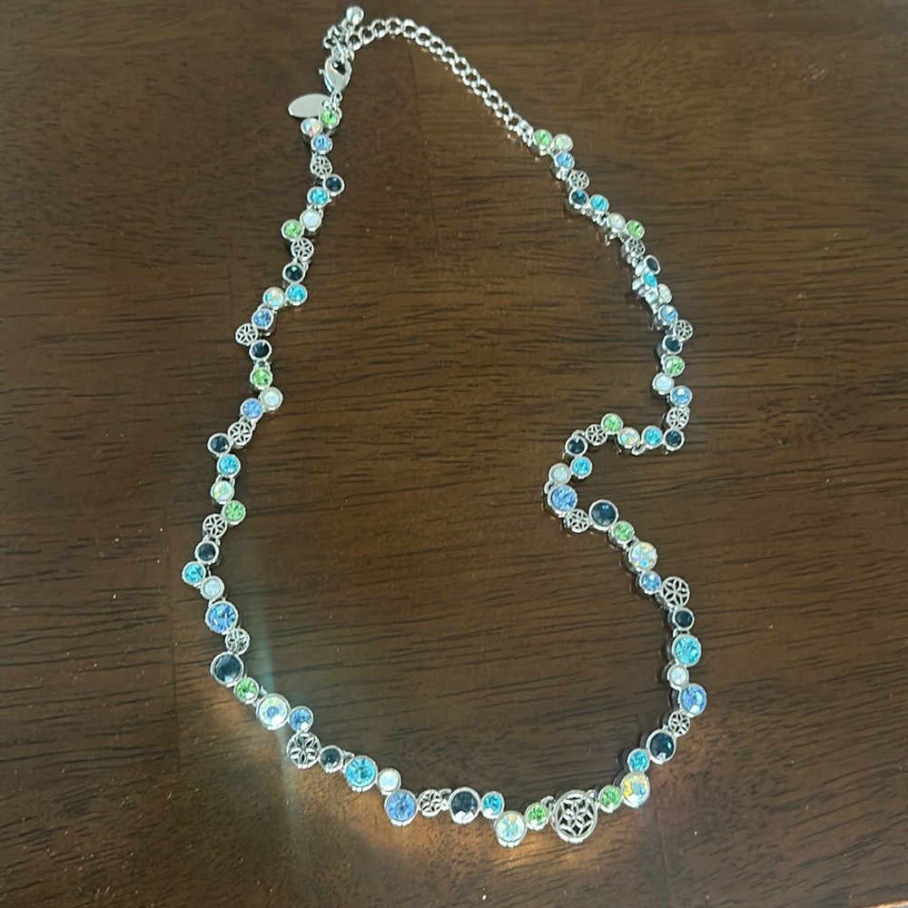 Necklace of multicolored blue toned stones